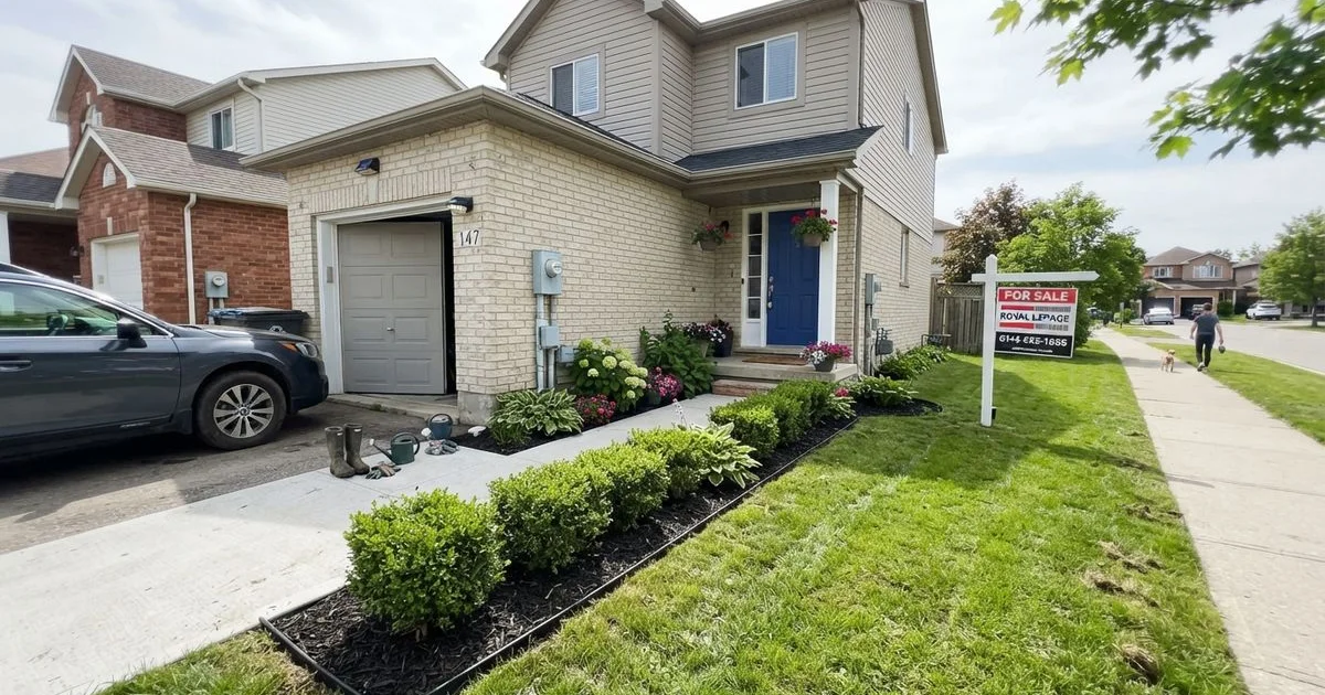 Landscaping before selling your house in Ontario